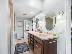 4 Lincoln St, Lunenburg MA 01462