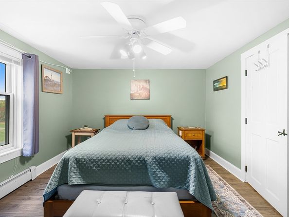 4 Lincoln St, Lunenburg MA 01462