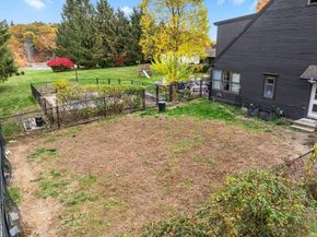 4 Lincoln St, Lunenburg MA 01462