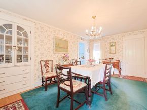 38 W Main St, Millbury MA 01527