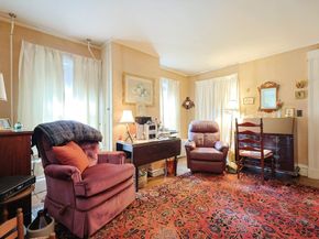 38 W Main St, Millbury MA 01527