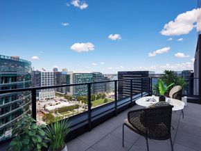 133 Seaport Blvd PH2A, Boston MA 02210