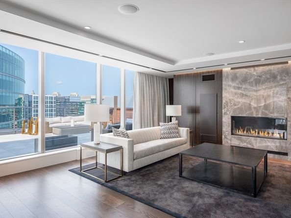 133 Seaport Blvd PH2A, Boston MA 02210