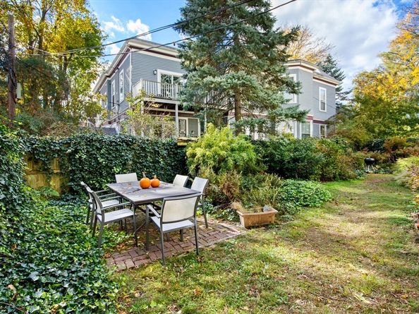 72 Cypress St 1, Brookline MA 02445