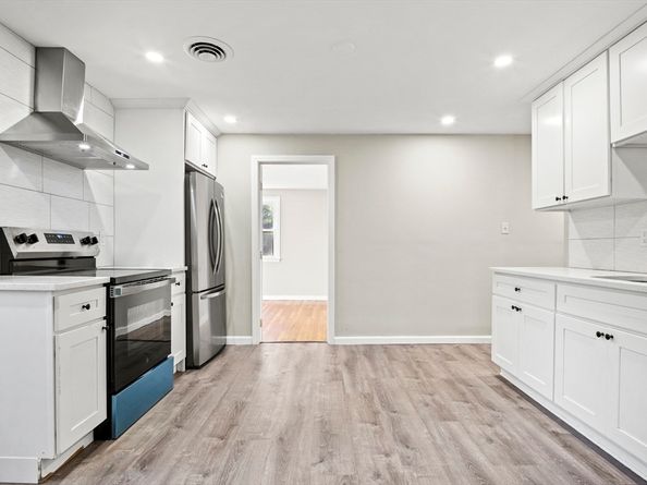 343 West Street, Stoughton MA 02072