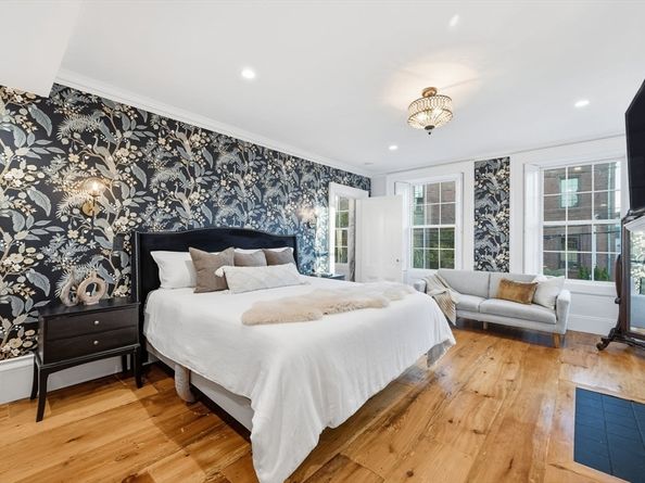 45 Pleasant Street, Marblehead MA 01945