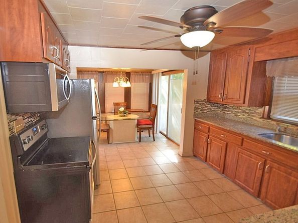 28 Silver St, Randolph MA 02368