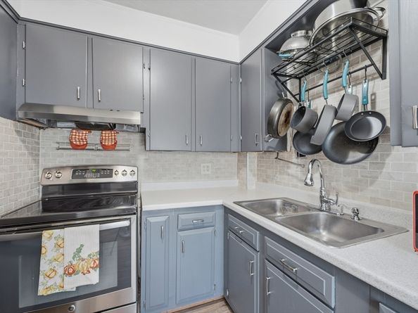 3 Jenkins St, Worcester MA 01602