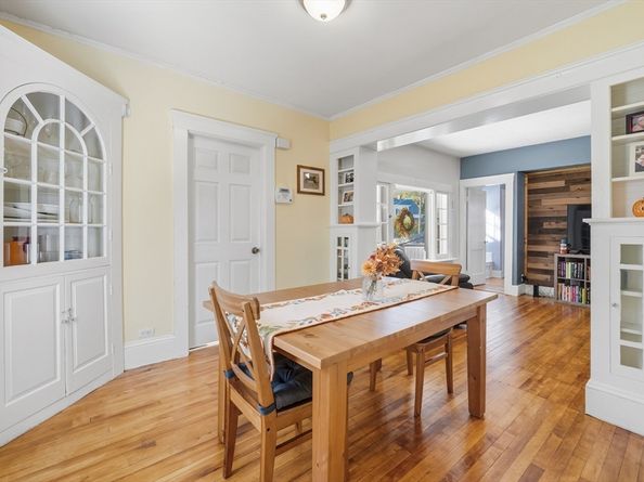 3 Jenkins St, Worcester MA 01602