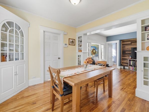 3 Jenkins St, Worcester MA 01602