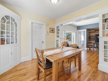 3 Jenkins St