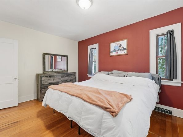 3 Jenkins St, Worcester MA 01602