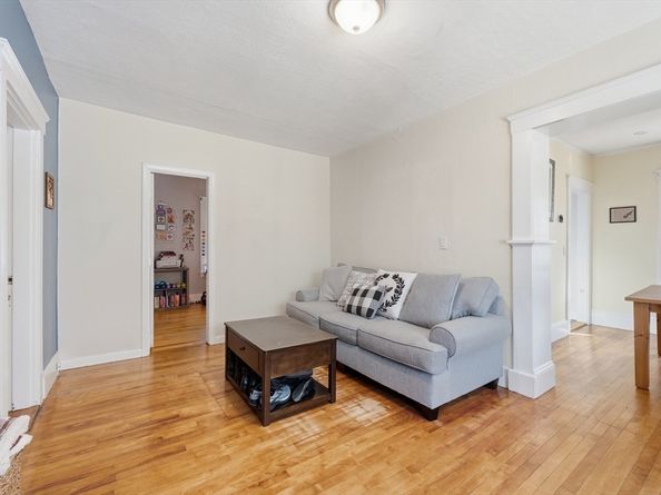 3 Jenkins St, Worcester MA 01602