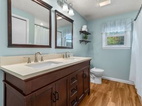 47 Chapel St, Holden MA 01520
