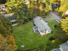 47 Chapel St, Holden MA 01520