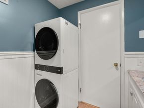 47 Chapel St, Holden MA 01520