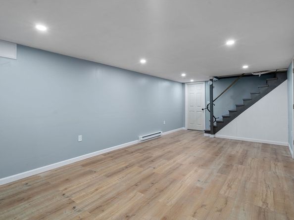 47 Chapel St, Holden MA 01520