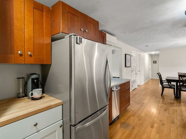 47 Chapel St, Holden MA 01520