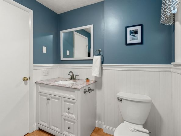 47 Chapel St, Holden MA 01520