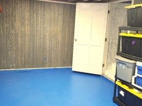 63 Cedarhill Rd, Holbrook MA 02343