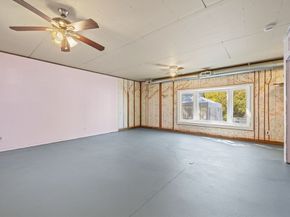 63 Cedarhill Rd, Holbrook MA 02343