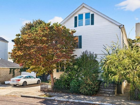 10 Chipman St 10, Medford MA 02155