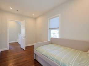 112 Roslindale Ave 2, Boston MA 02131
