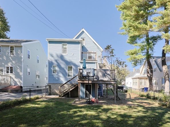 112 Roslindale Ave 2, Boston MA 02131