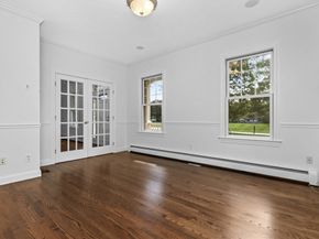 1 Settlers Dr, Lakeville MA 02347