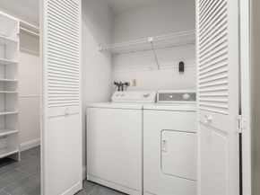 33 Sleeper St 104, Boston MA 02210