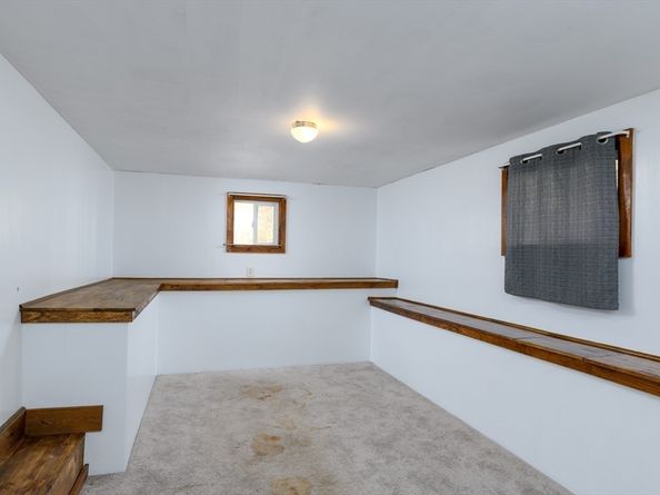 190 Summer St, Barre MA 01005