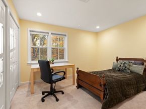 29 South Commons Road D, Lincoln MA 01773