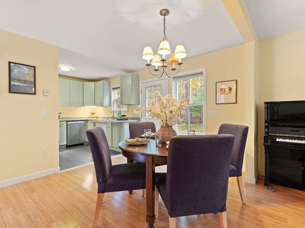 29 South Commons Road D, Lincoln MA 01773