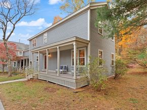 29 South Commons Road D, Lincoln MA 01773