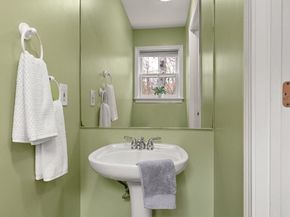 29 South Commons Road D, Lincoln MA 01773