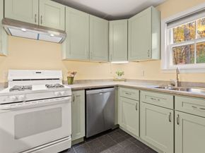 29 South Commons Road D, Lincoln MA 01773