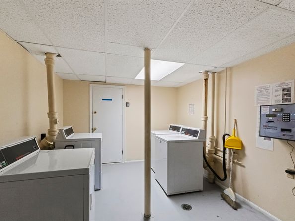 325 Ashland Avenue 2, Southbridge MA 01550