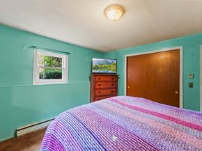325 Ashland Avenue 2, Southbridge MA 01550