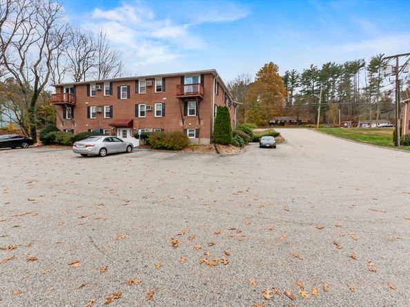 325 Ashland Avenue 2, Southbridge MA 01550