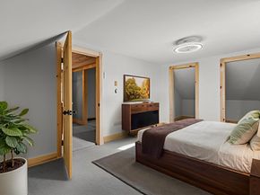 36 N Main St, Webster MA 01570