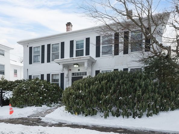 993-1003 Main Street, Leicester MA 01524