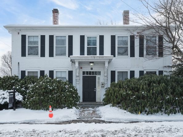 993-1003 Main Street, Leicester MA 01524