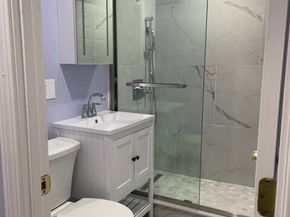 45 Oval Rd 6, Quincy MA 02170