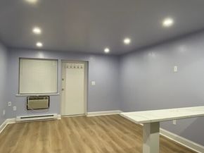 45 Oval Rd 6, Quincy MA 02170