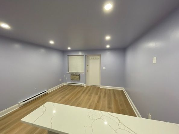 45 Oval Rd 6, Quincy MA 02170