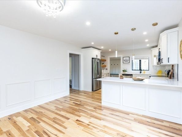 39 Trask St, Beverly MA 01915