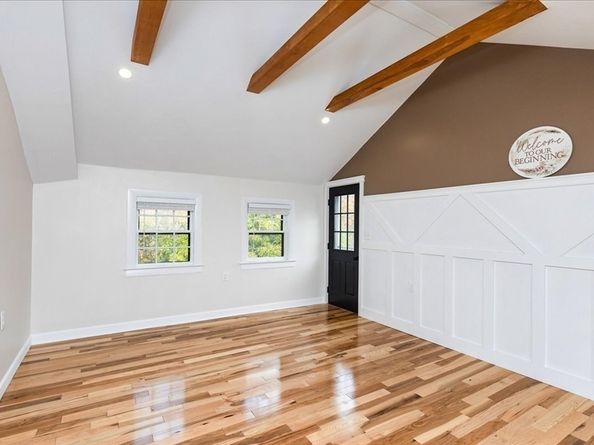 39 Trask St, Beverly MA 01915