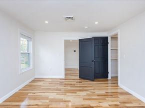 39 Trask St, Beverly MA 01915