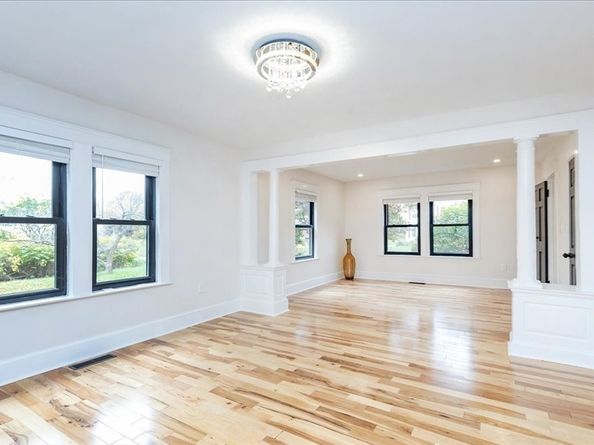 39 Trask St, Beverly MA 01915