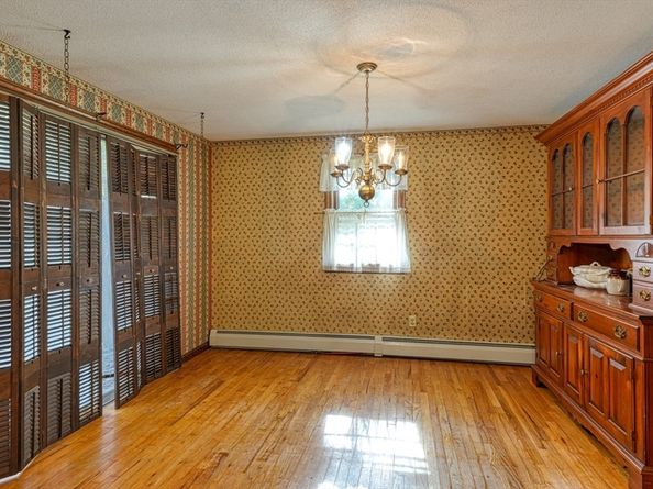 139 Davis St, Northborough MA 01532